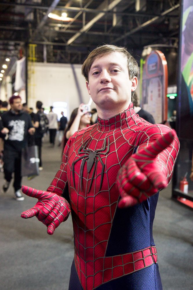 Cosplay homem-aranha Tobey Maguire na BGS 2024